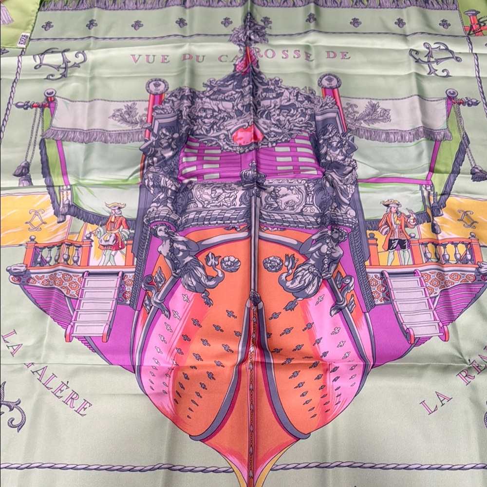 Hermès Silk Scarf with Green and Orange Design - Picture 6 of 6